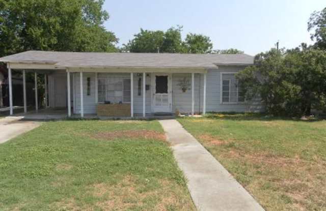 1739 BASSE RD - 1739 Basse Rd, San Antonio, TX 78213