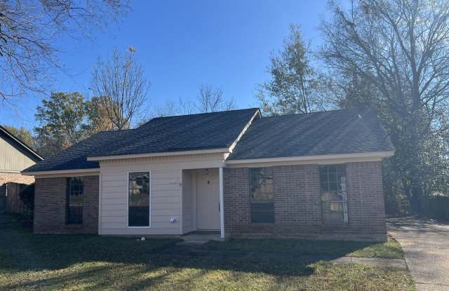 Home for Rent in Forest Hills - 2933 Willow Lane Drive, Montgomery, AL 36109