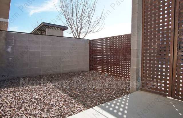 6262 Woodrow Bean Gallery 2
