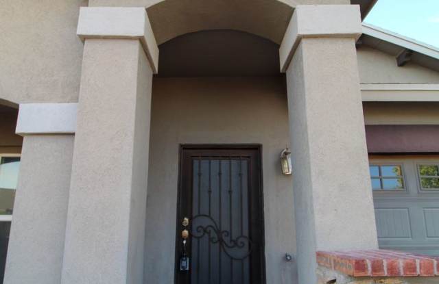 12741 Tre Maximiliano 4-Bedroom Home on El Paso's East Side Gallery 4