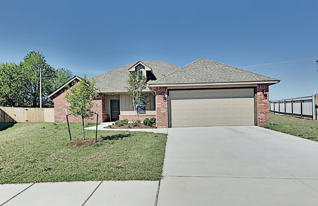 400 Charles Court - 400 Charles Court, Yukon, OK 73099