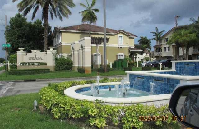 8980 W Flagler St photos photos