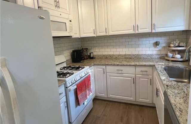 2560 Walton Way SW Gallery 4