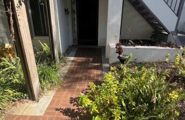 Cypress Trace Condo - 1709 Lake Cypress Drive, Safety Harbor, FL 34695