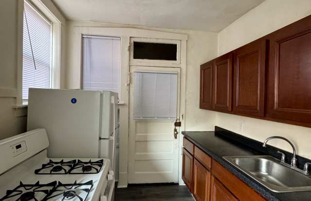 5056 1/2 N. Kenmore #4 photos photos