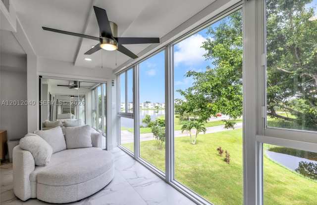 3042 Harwood D Gallery 2