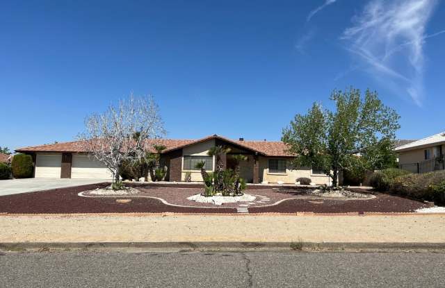 Apple Valley Desert Knolls Home photos photos