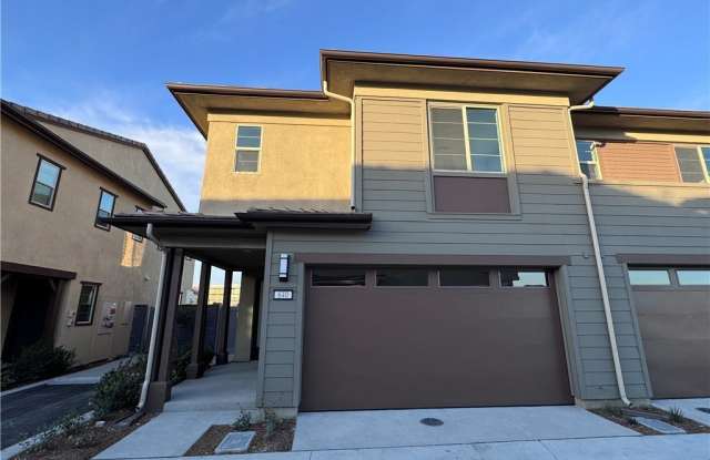 640 Cornelia Way photos photos