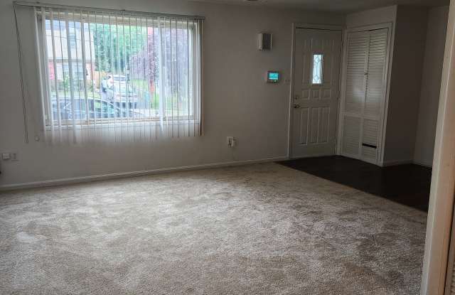 7714 Greymont Street Gallery 3