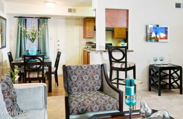 3002 Greenridge Dr - 3002 Greenridge Drive, Houston, TX 77057