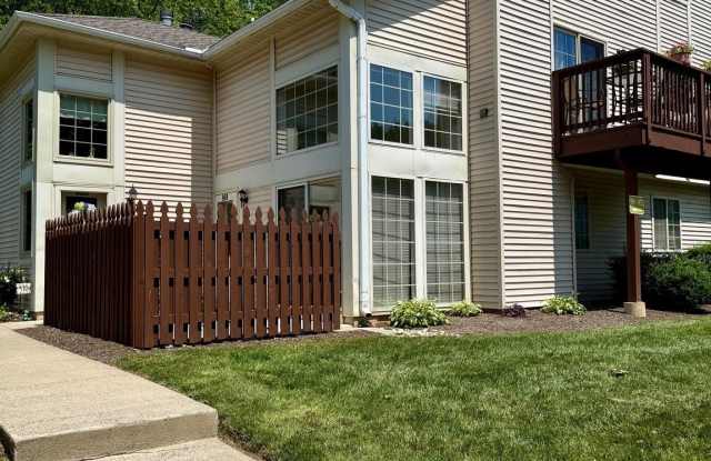 969 PATRICK PLACE photos photos