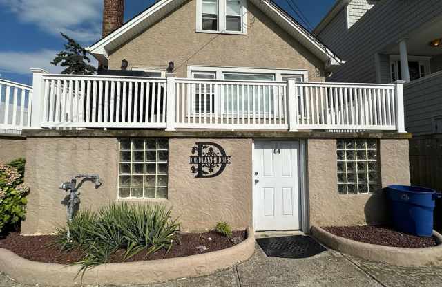84 Rochester Avenue photos photos