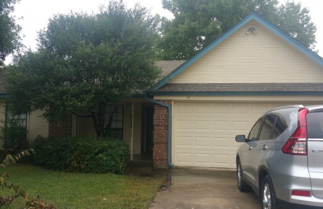 1009 Parkhill Ave - 1009 Parkhill Avenue, Saginaw, TX 76179