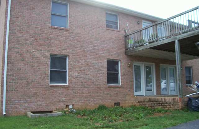 1121 BLUE RIDGE DR Gallery 2