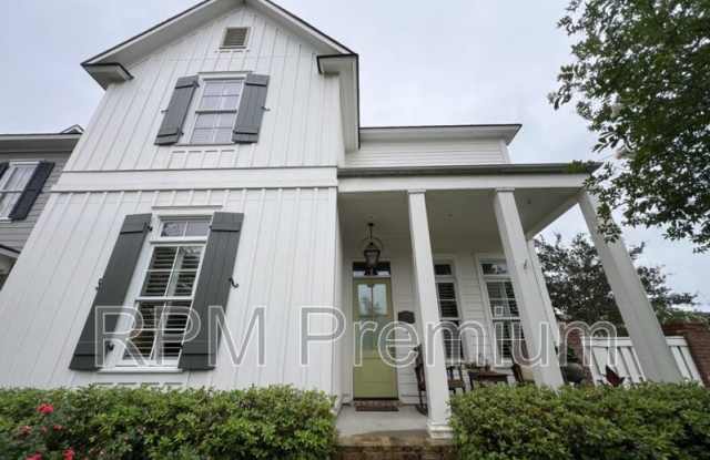 1142 Memorial Sq. photos photos