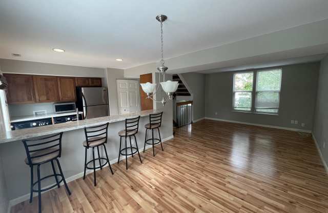 4367 Laclede Avenue, Unit F Gallery 2