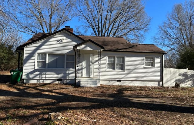 1827 McLean Road photos photos