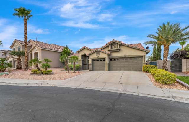Single-Story Seven Hills Retreat with Stunning City & Mountain Views! Gallery 3