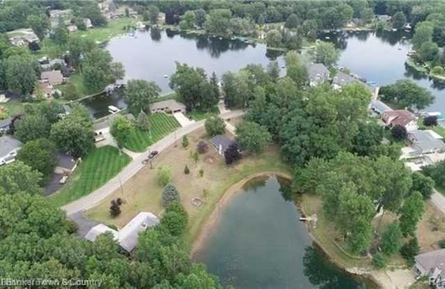 11564 Pleasant View Drive photos photos