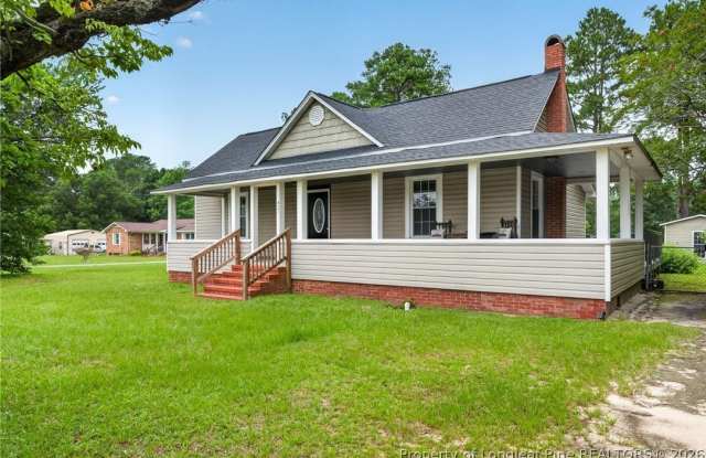 423 E Edinborough Avenue Gallery 4