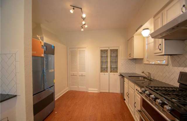 5458 Monticello Avenue Gallery 3