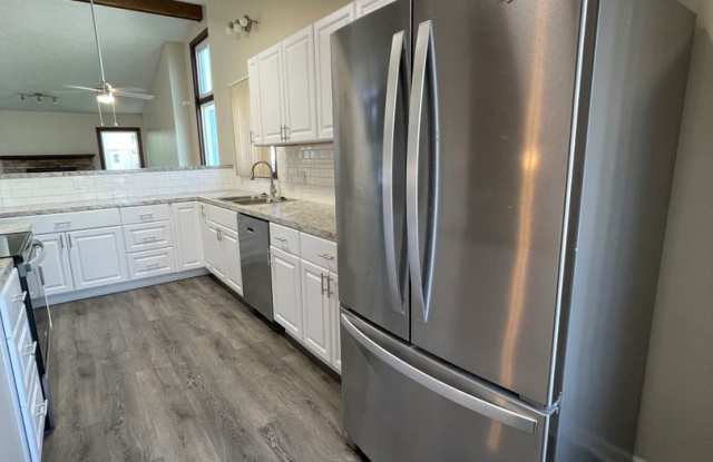 Town Home for Rent in Bellevue Gallery 4