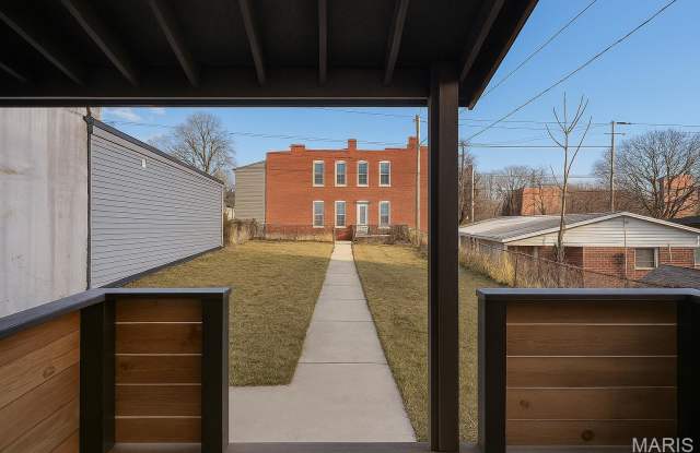 3150 Mt Pleasant St Gallery 2