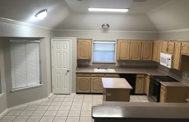 337 Austin Street - 337 Austin Street, Keller, TX 76248