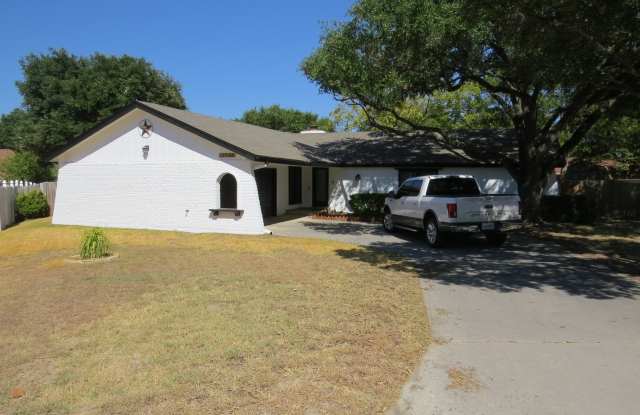 13906 THEBES CIR Gallery 1