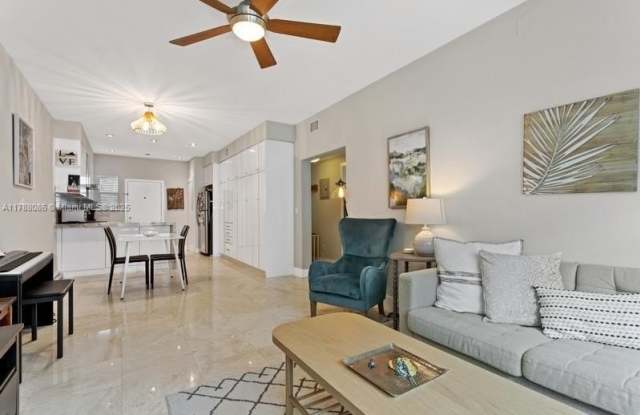 1045 Lenox Ave photos photos