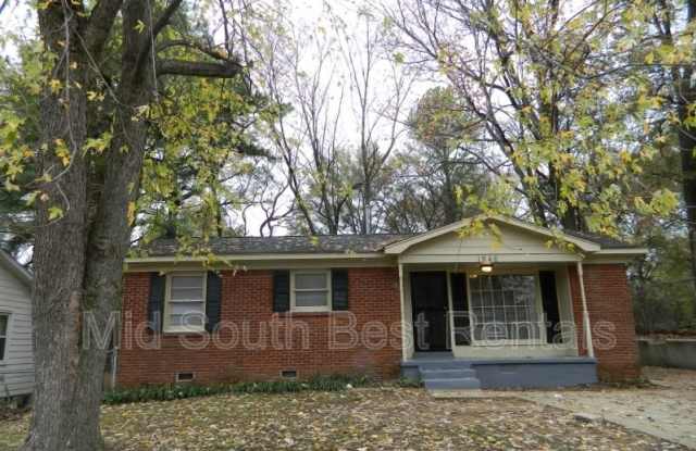 1946 Willow Wood Ave photos photos