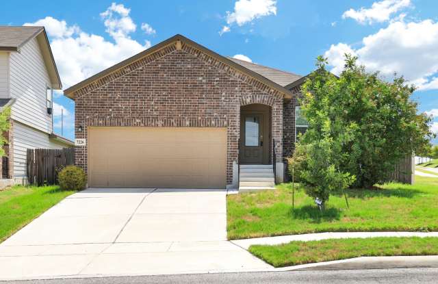 Stunning Corner Lot Home with Easy Access to Lackland AFB photos photos