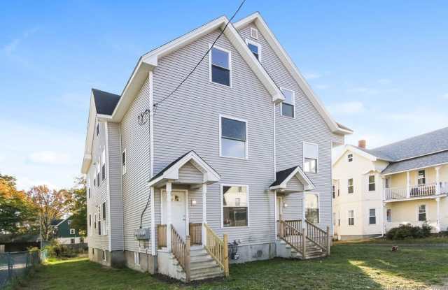 66 Winthrop Street unit: 3 photos photos