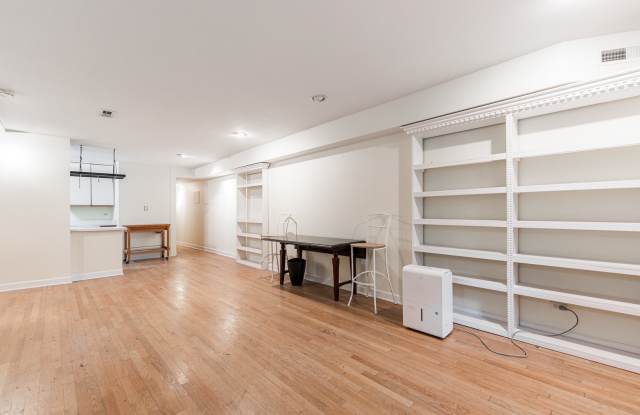 1320 N Astor Street Gallery 2