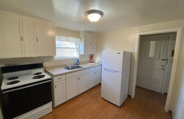 910 1/2 N Carson St - 910 North Carson Street, Carson City, NV 89701