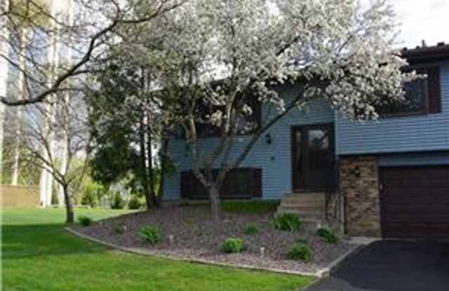 Low Maintenance Living - 2 Bedroom 2 Bathroom Townhouse in Blaine photos photos
