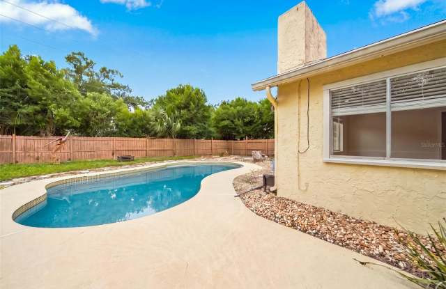 8334 CROSSWICKS Drive Gallery 3