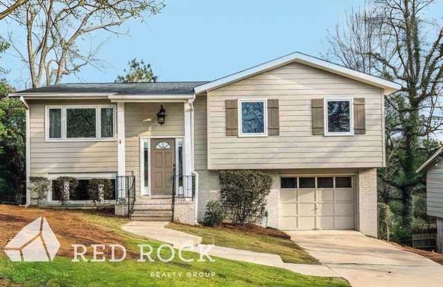 3 bedroom / 2 Bath Single Family Home in Crestline Park/Birmingham on Dead End Street Gallery 1
