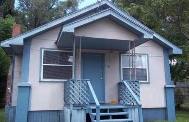 8261 Osteen Street - 8261 Osteen Street, Jacksonville, FL 32210