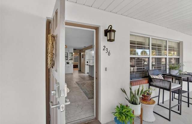 650 PINELLAS POINT Drive S Gallery 2