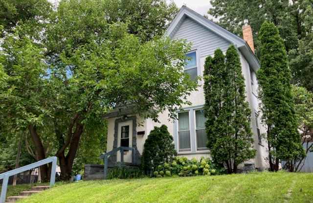 2 bedroom 1 bathroom home in Northeast Minneapolis photos photos 2 bedroom 1 bathroom home in Northeast Minneapolis photos photos
