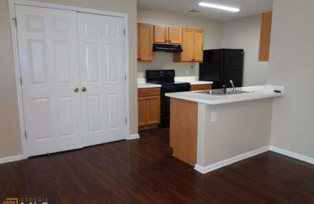1342 Revelstoke Cv Gallery 3