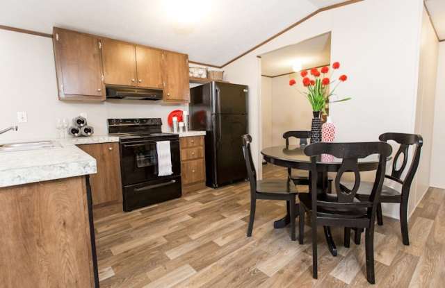 160 Forrest Ave photos photos