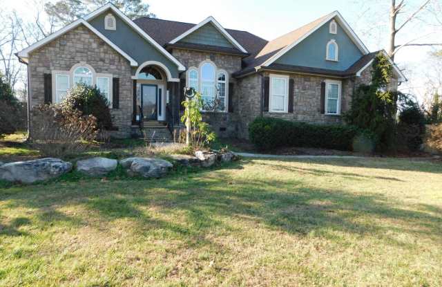 4391 N HWY 225, CHATSWORTH, GA - 4391 Georgia 225, Murray County, GA 30705