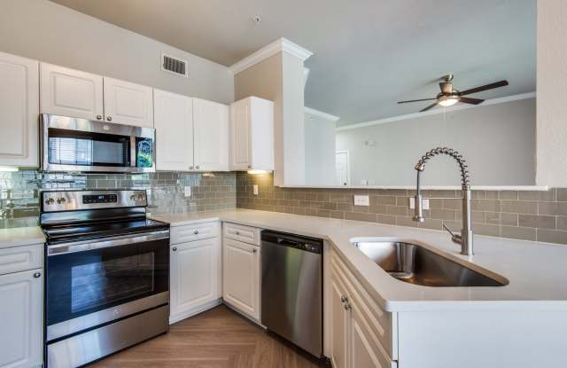 The Lyndon photos photos