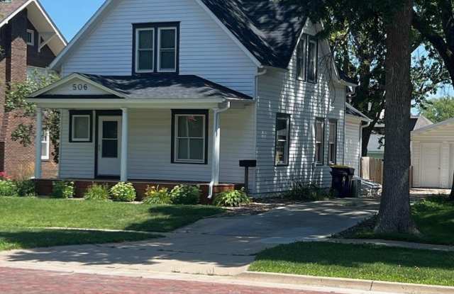 Spacious Home near downtown Pella! photos photos