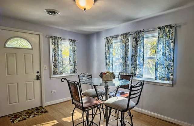 4 Bedroom 2.5 Bathroom Home Gallery 4