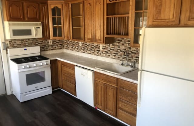 1519 Union Ave photos photos