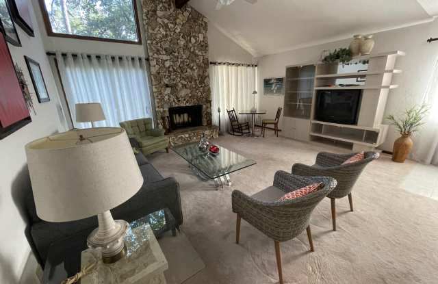 281 Bayridge Court Gallery 4