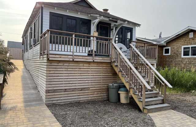 315 Wilmot Road photos photos